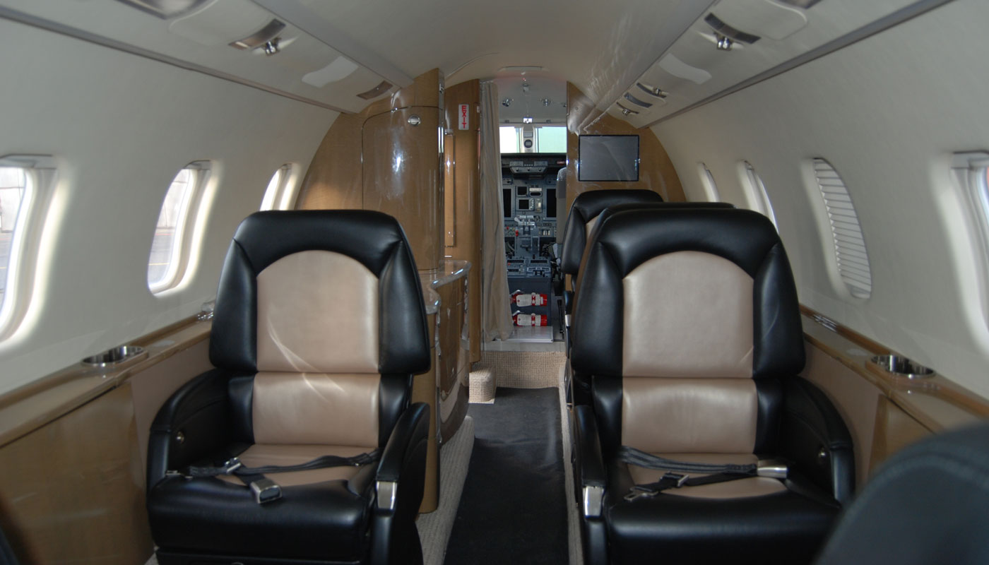 Learjet 60 interior