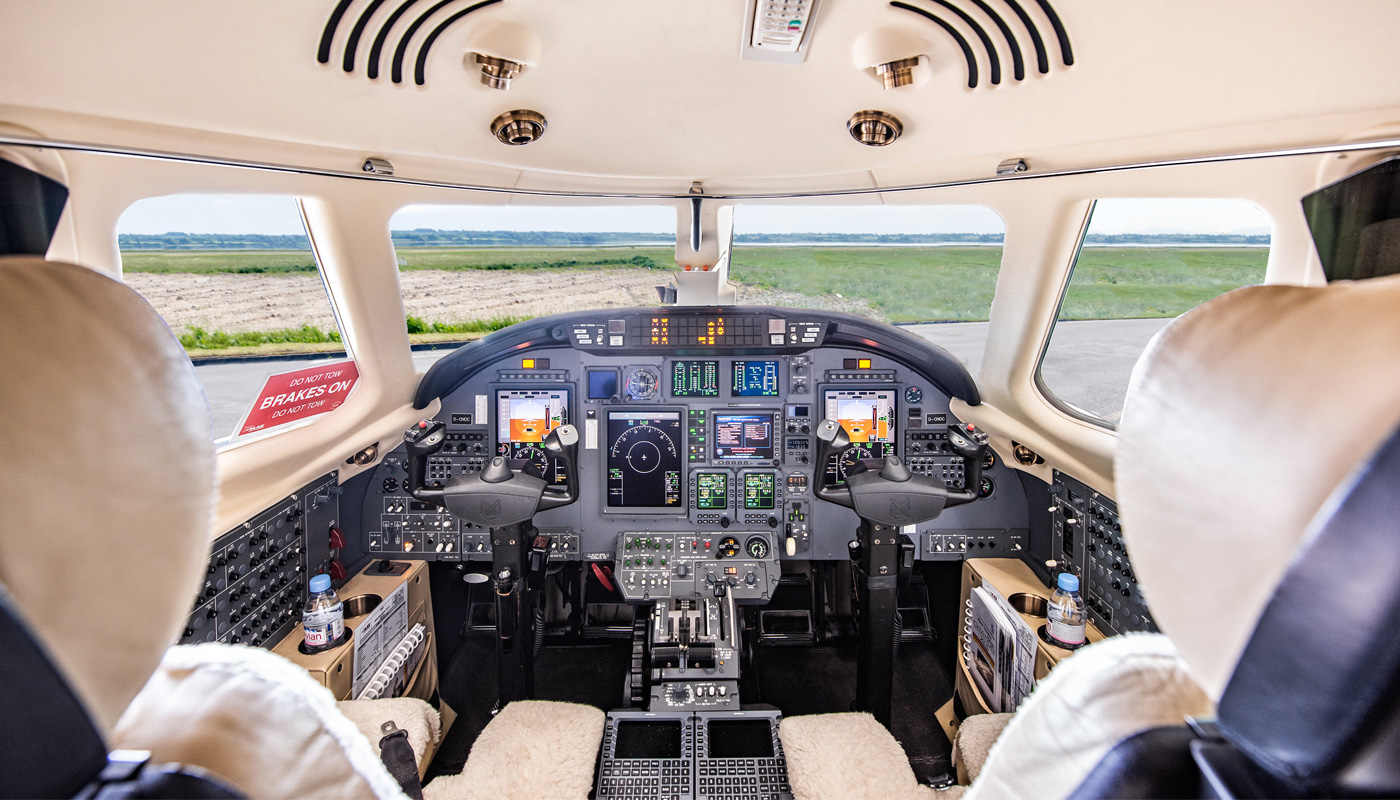 2008 Citation XLS Cockpit view