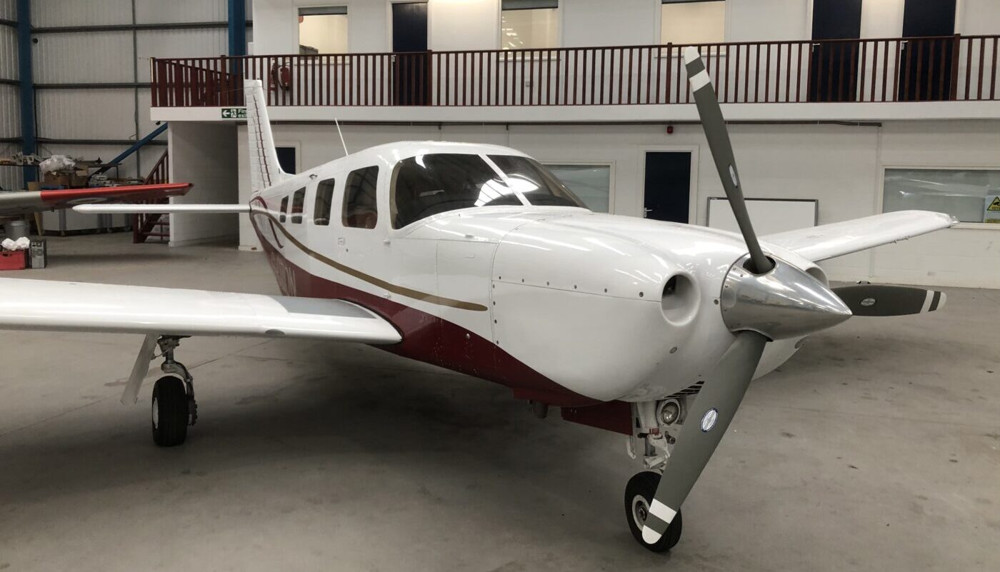 Piper Saratoga II TC, G-OZON, propeller